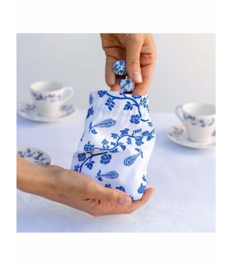 Full Art Dice Pouch: Porcelain